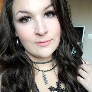 Meet your Posher, Pamela