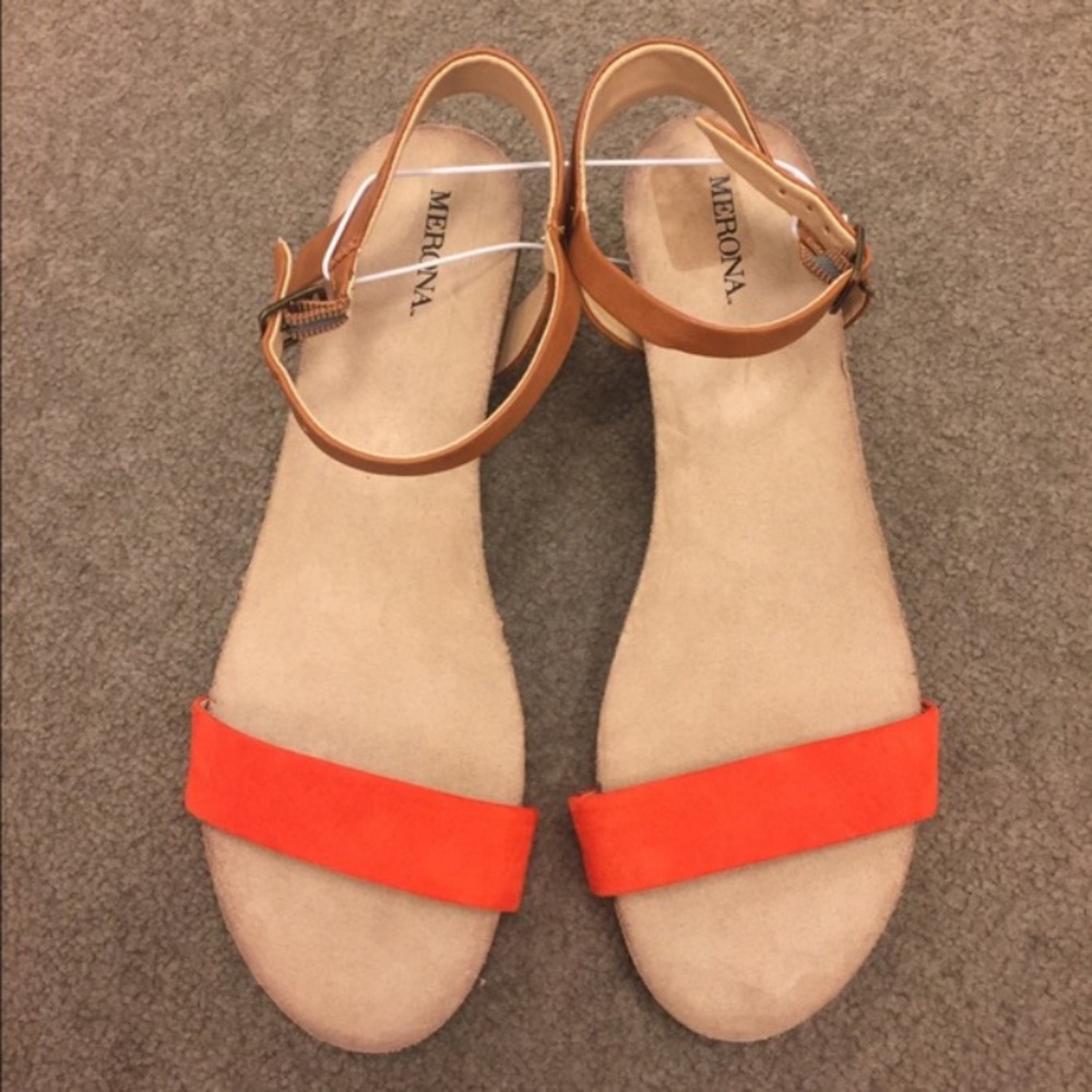 NWOT Orange strap wedge sandal
