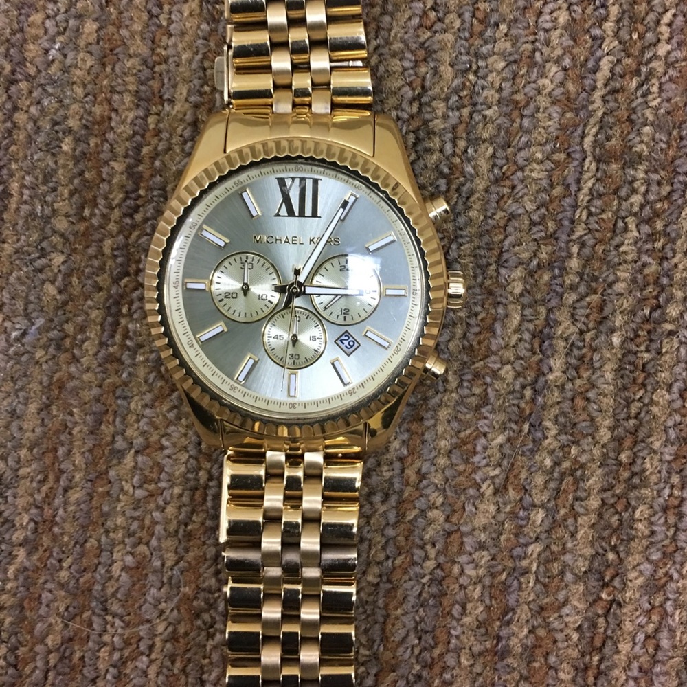 Michael kors watch