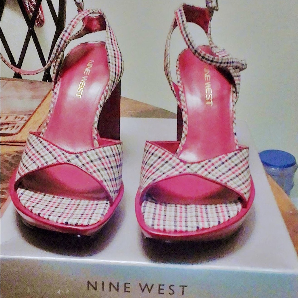 Ladies nine west sandals