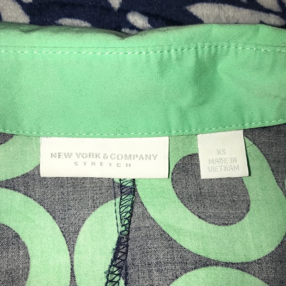 New York & Company button down - Picture 4 of 4