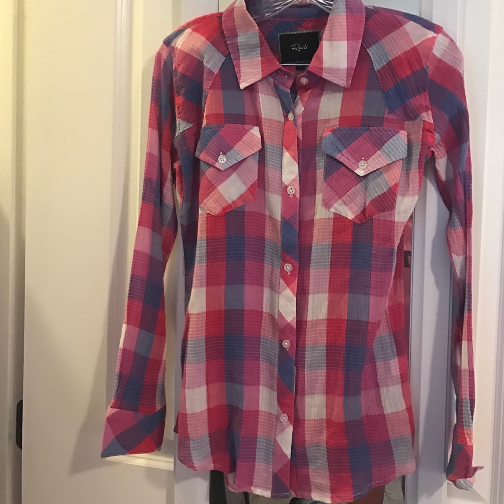 Plaid long sleeve top