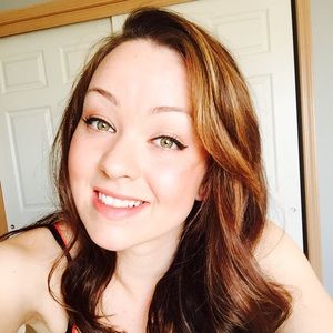 Meet your Posher, Ariel