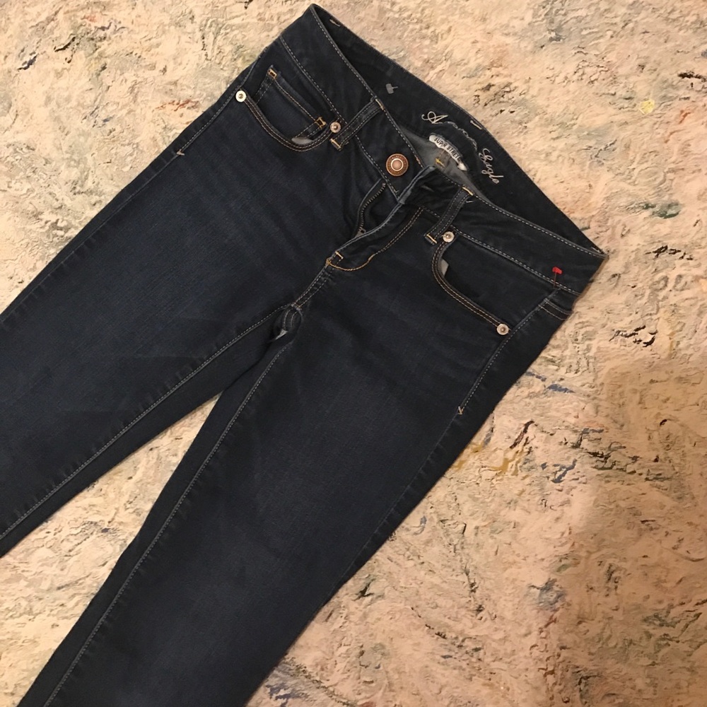 Super cute American eagle jeans