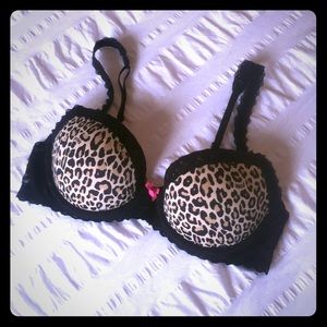 Victoria's Secret Pink Bra, Like new!