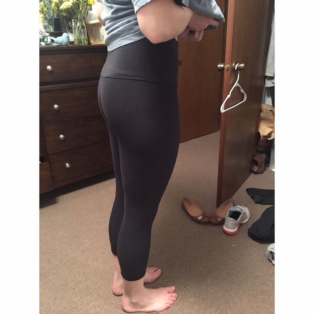 Lululemon cropped leggings - Size 8