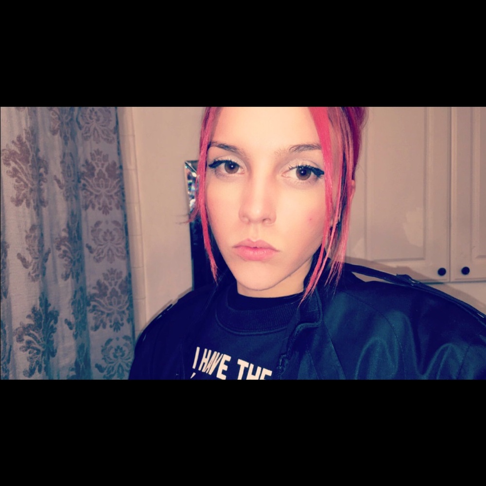 Meet your Posher, Brianna