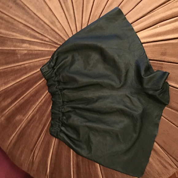 Acne Studios Leather Maia Shorts - Picture 3 of 6