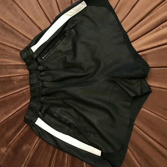 Acne Studios Leather Maia Shorts - Picture 6 of 6