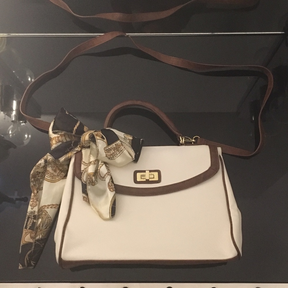 Aldo White/Ivory & Brown Handbag with Scarf