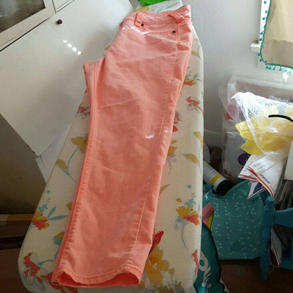 Used Maurices 16 Peachy-Orange Neon Jeans