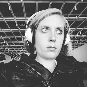 Meet your Posher, Vita