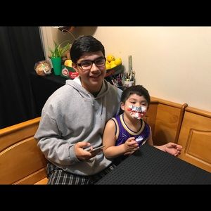 Meet your Posher, Laura