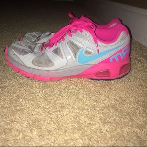 Women's Nike air max 9.5