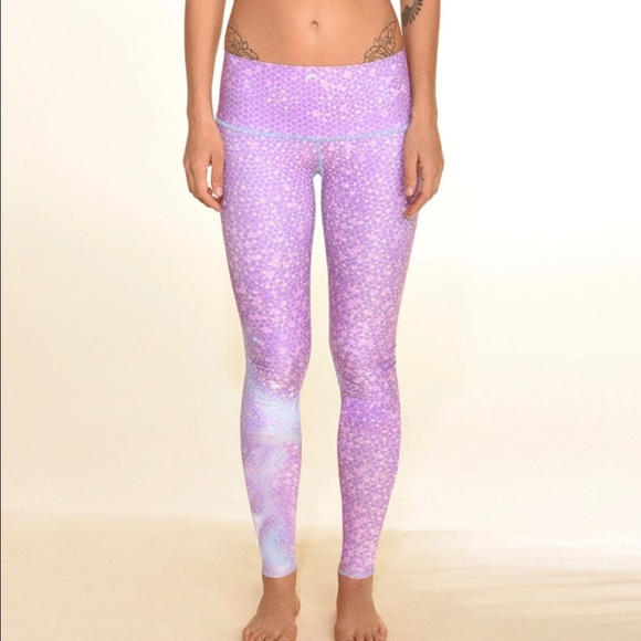 Teeki Hot pant leggings - Picture 2 of 2