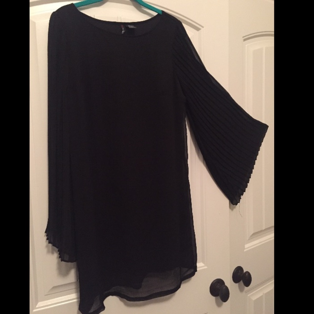 MAKE AN OFFER Boutique Dress | Date Night!
