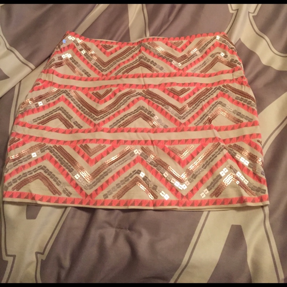 Sequence skirt