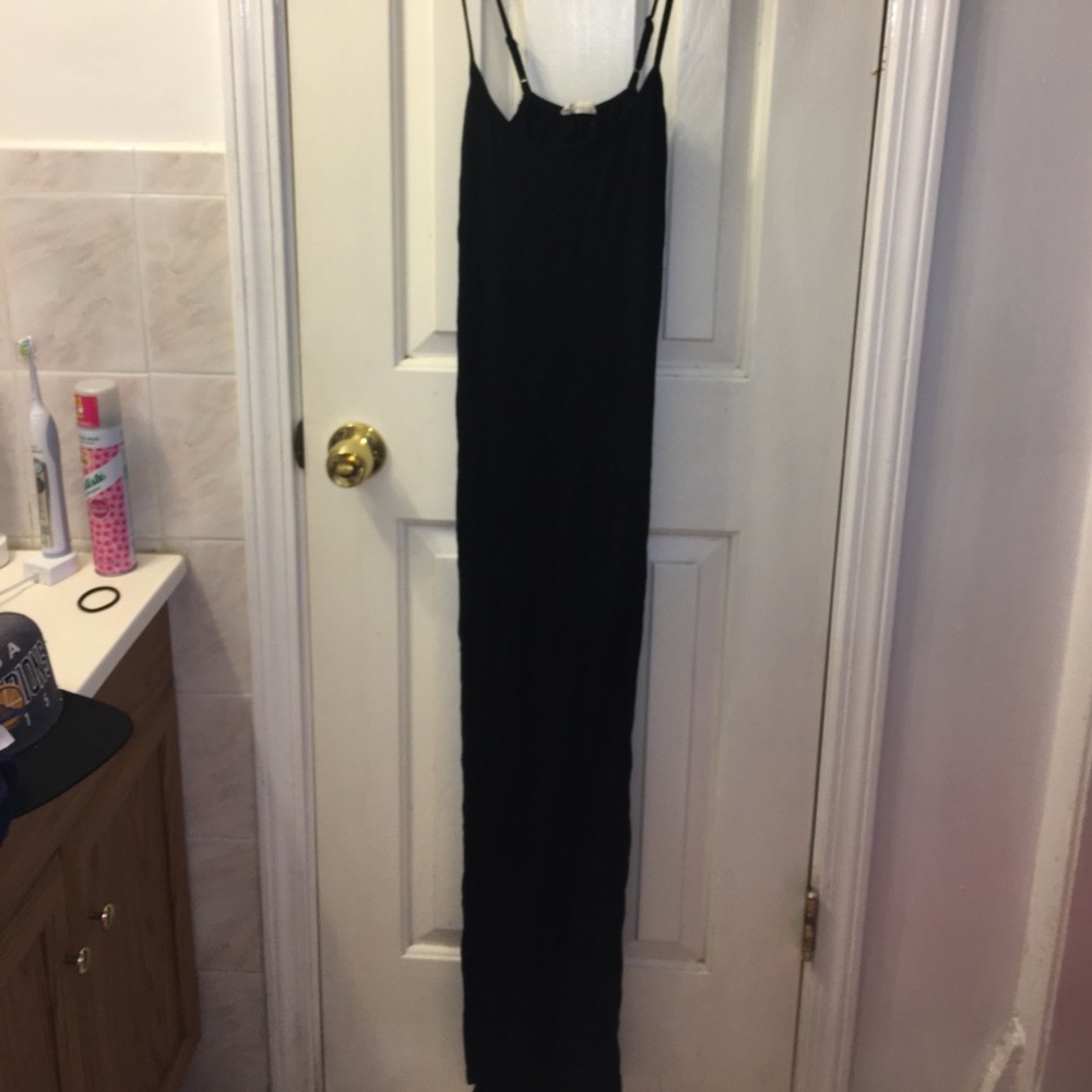 Long spaghetti strap maxi dress