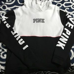 Vs PINK PULLOVER HOODIE
