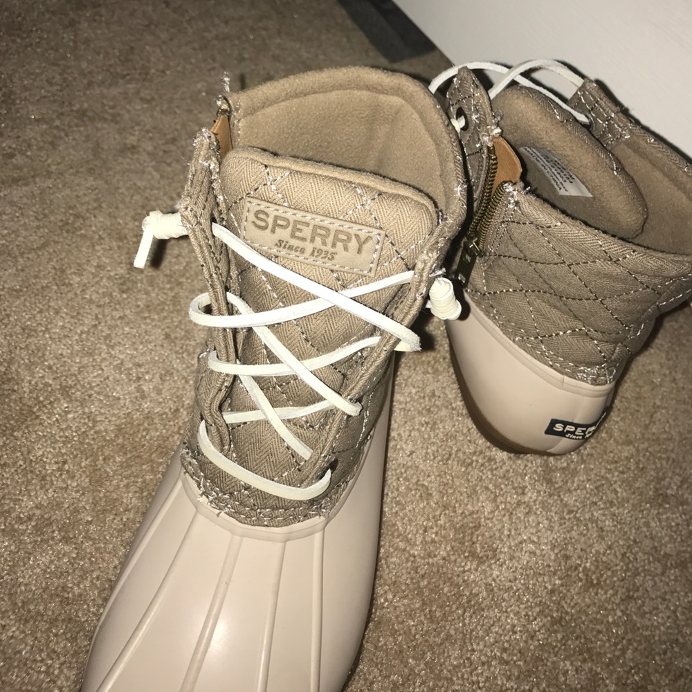 Sperry boots