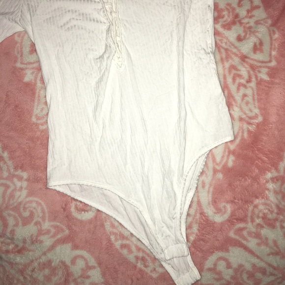 White leotard - Picture 2 of 4