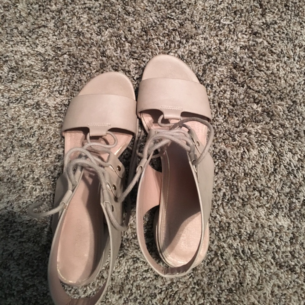 top shop sandals