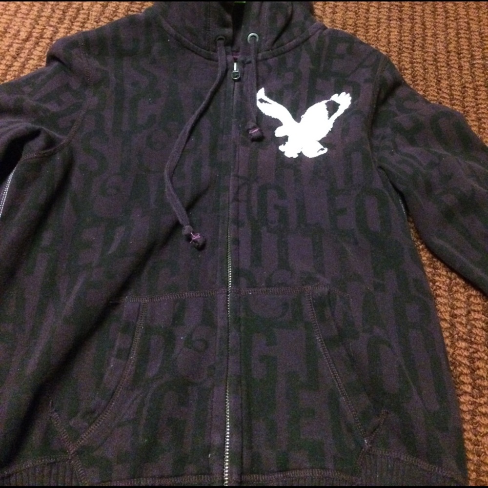 American eagle zip up hoodie
