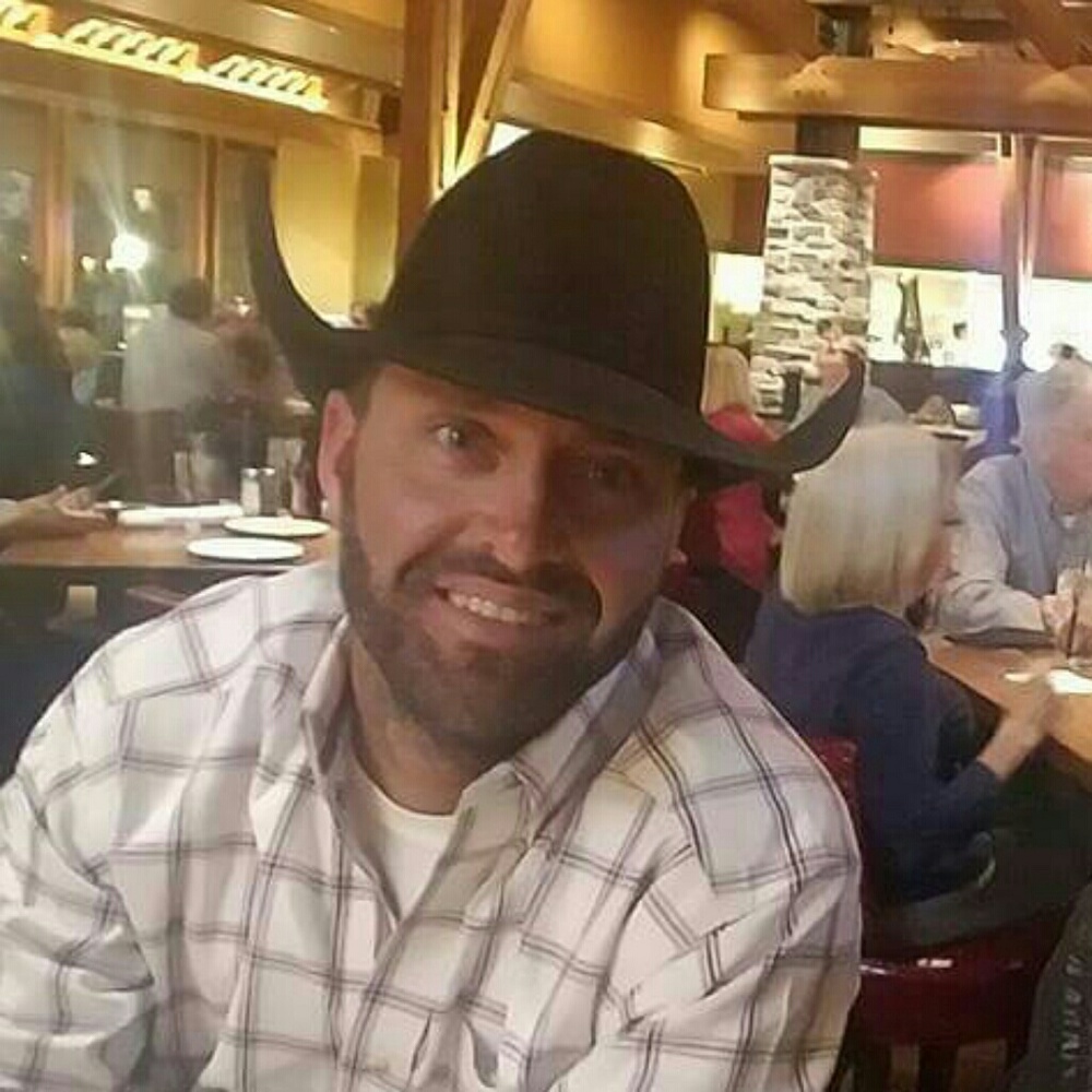 Meet your Posher, Micah