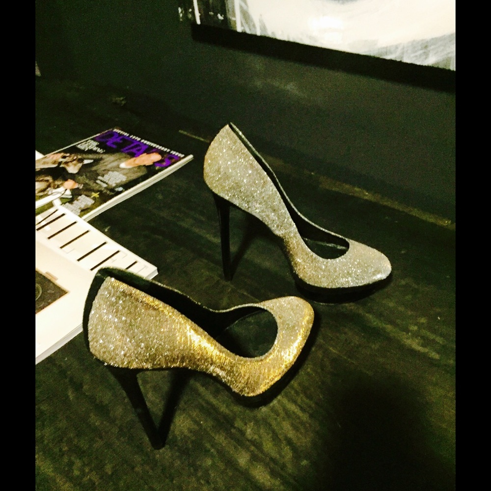 New! Sexy BRIAN ATWOOD