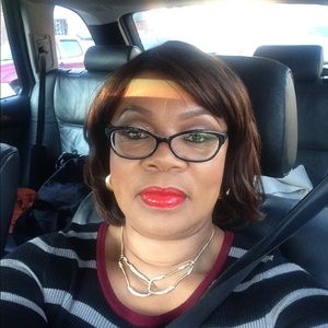 Meet your Posher, Anita