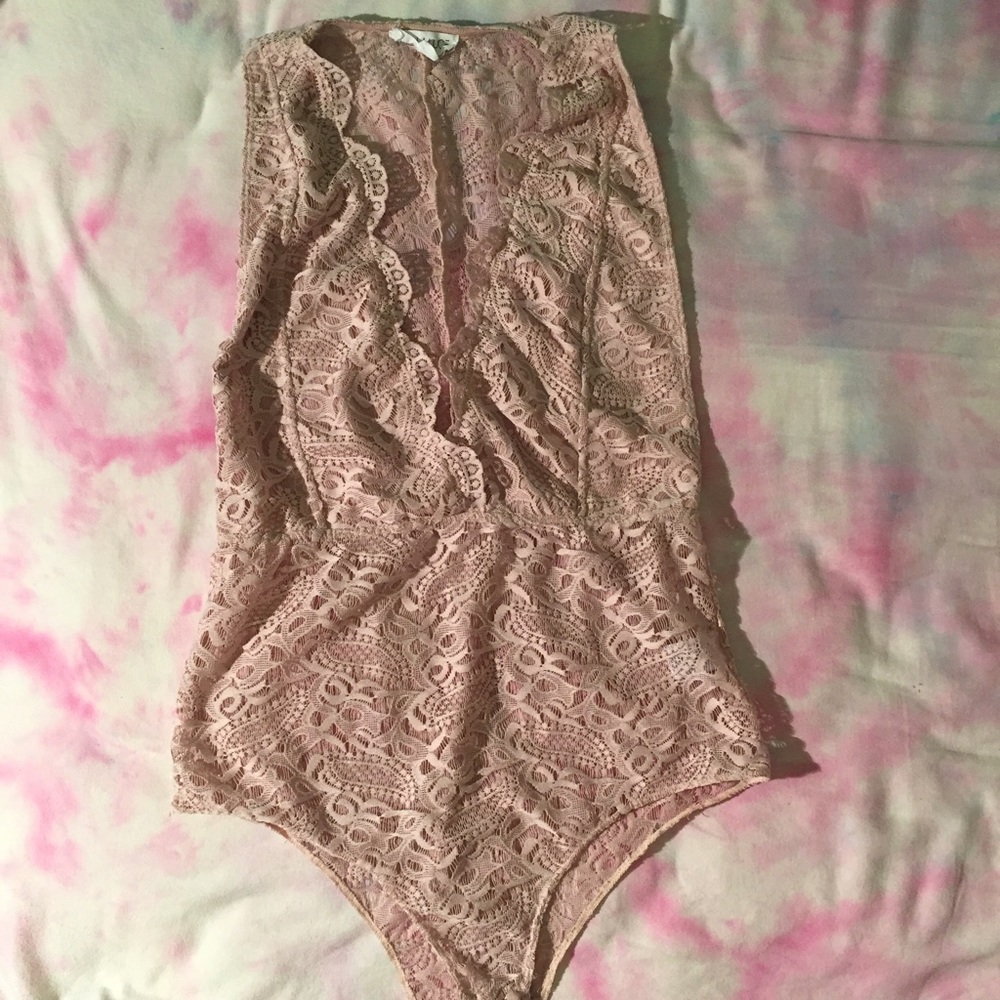 🍭Pink Bodysuit🍭