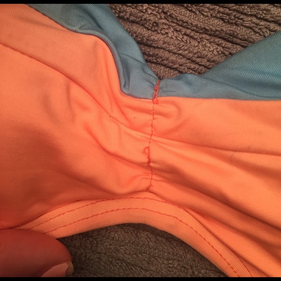 Bikini - Picture 5 of 5