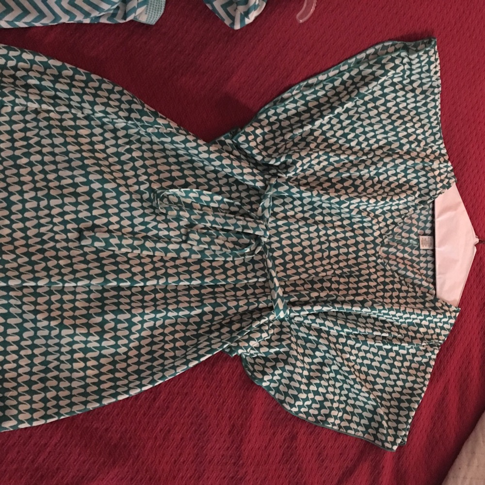 Fun/casual Spring dress 🎀 Only worn once! Size L