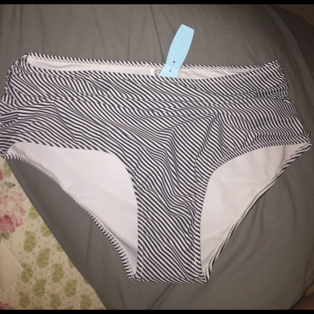 NWT! Cupshe high-waisted bikini bottom