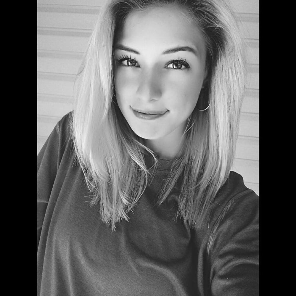 Meet your Posher, Hannah