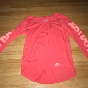 good condition Nike shirt!!!!
