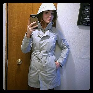 Columbia Waterproof Trenchcoat