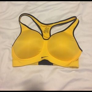 NWOT Yellow Nike Sports Bra