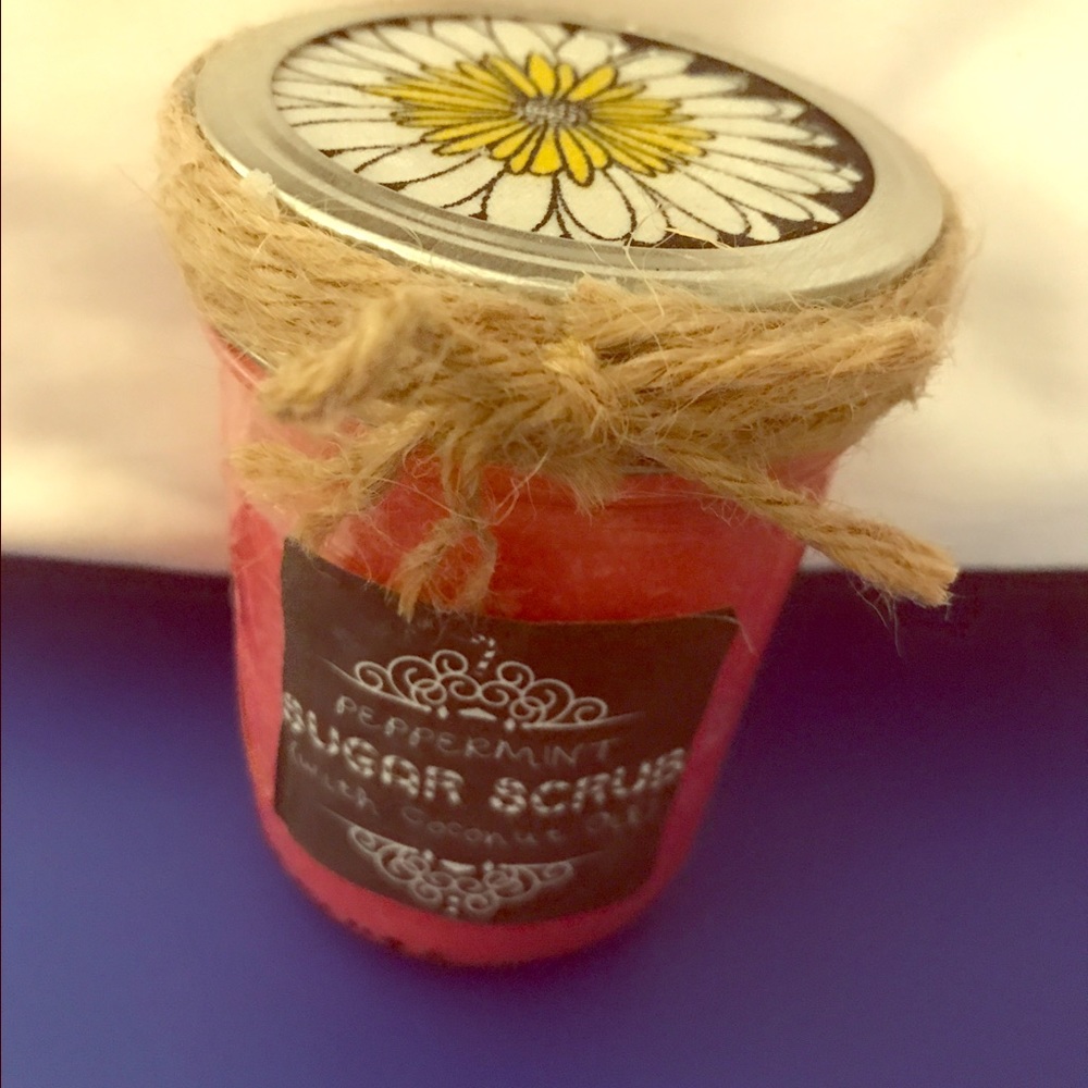 Home made peppermint sugar scrub