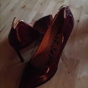 Lanvyn high heel lacquer shoes