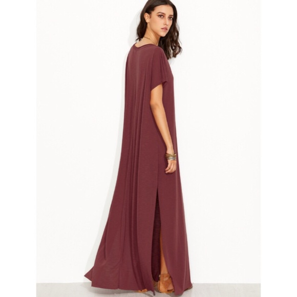 🚨SALE🚨Last One Burgundy Loose Fit Tee Maxi Dress - Picture 3 of 3