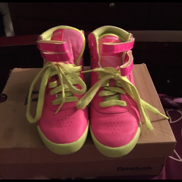 Girls reebok classic size 1 - Picture 2 of 2