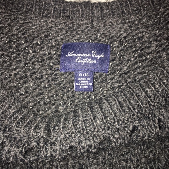 Dark Gray AMERICAN EAGLE Oversized Sweater! - Picture 2 of 4