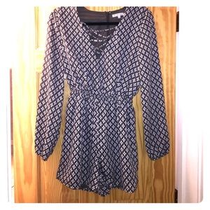 💥Price Drop AGAIN💥Long-Sleeve Lace-Up Romper