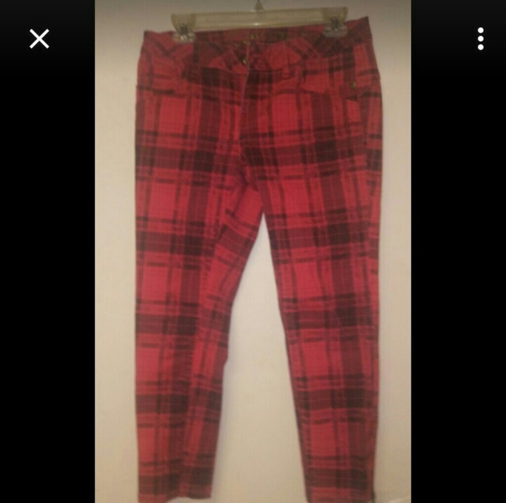 Red plaid pants!