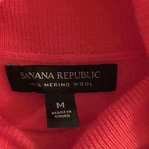 Banana Republic merino wool light weight sweater