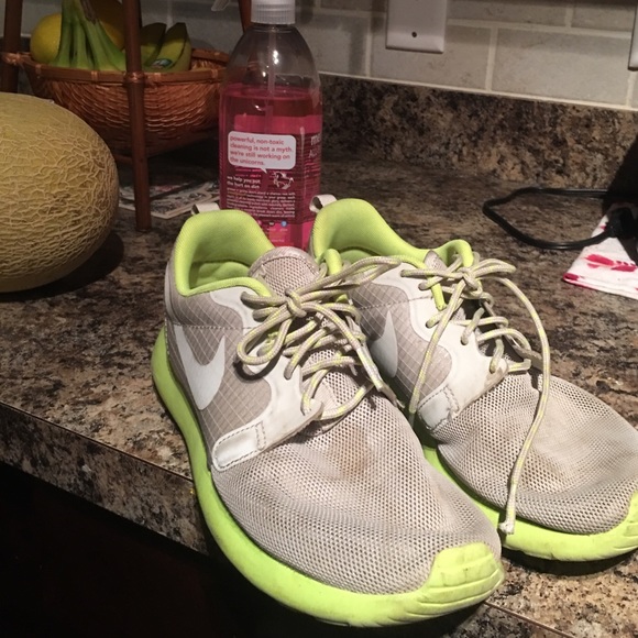 NIKE ROSHE - Picture 2 of 3