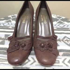 FLASH SALE Vintage Valentino Brown Heels