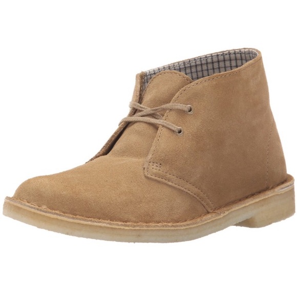 Clarks Shoes - NEW Clarks Desert Boots Size 6.5 in Oakwood Suede