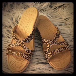 Crocs leopard sandals
